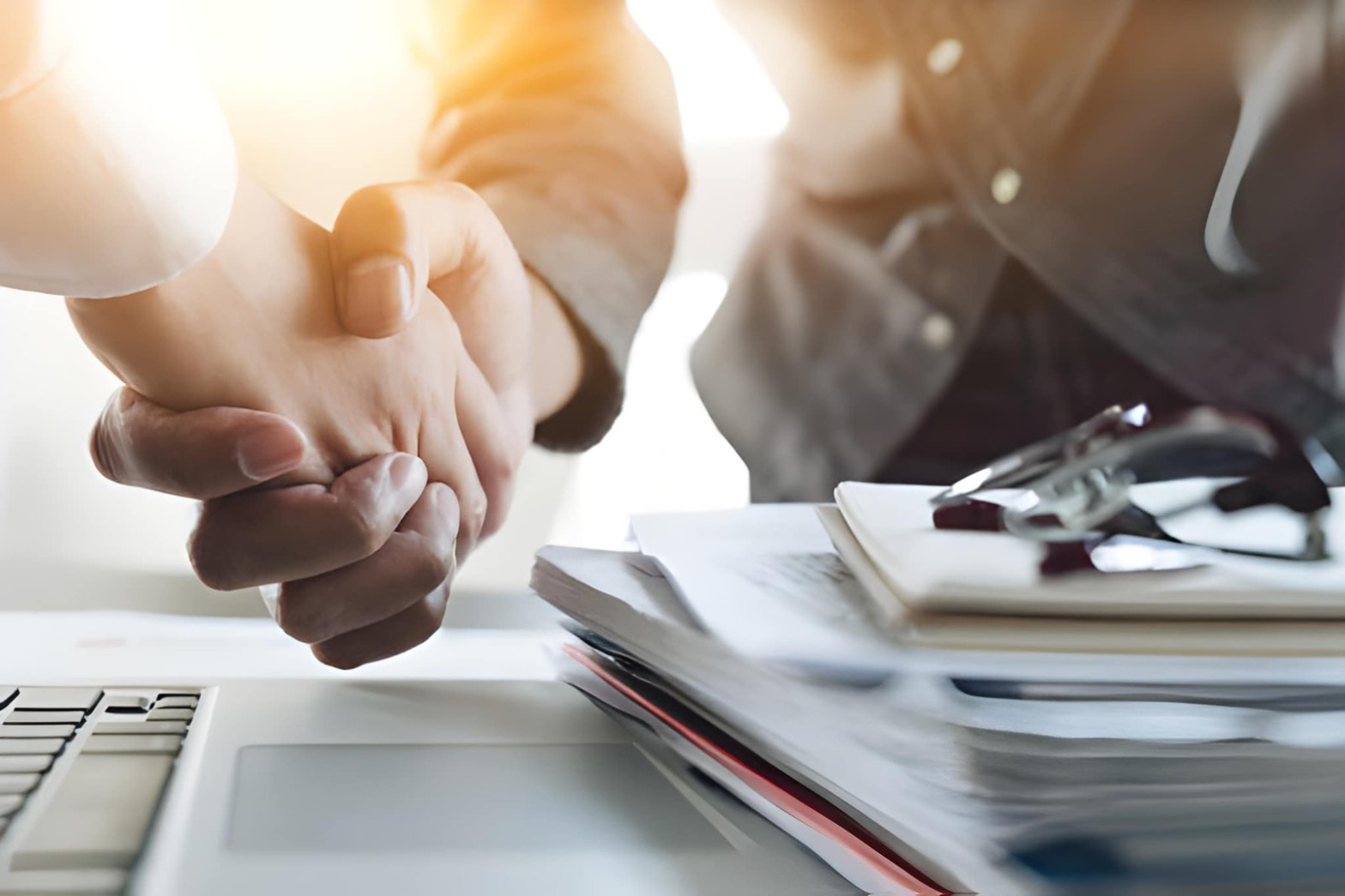 Mergers and Acquisitions Lawyer UK