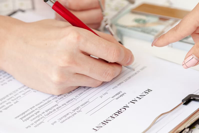 best real estate lawyers london