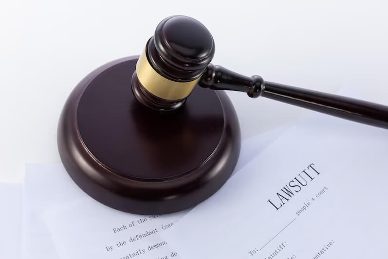 real estate law firms london