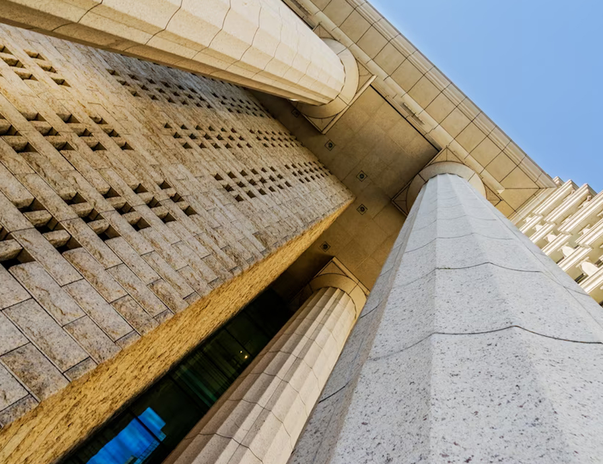 corporate law firms london